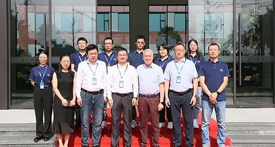 哥伦比亚TECUN集团与122cc太阳集成游戏集团签定战术合作和谈